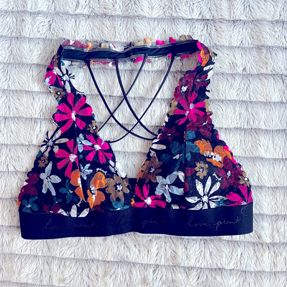 VS PINK halter bralette. Size medium.